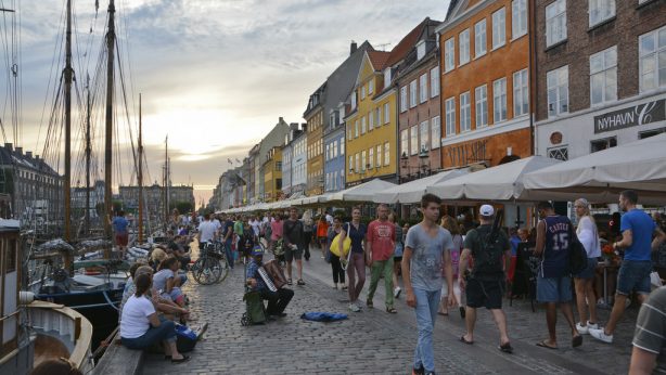 32901681452_15df45c170_b